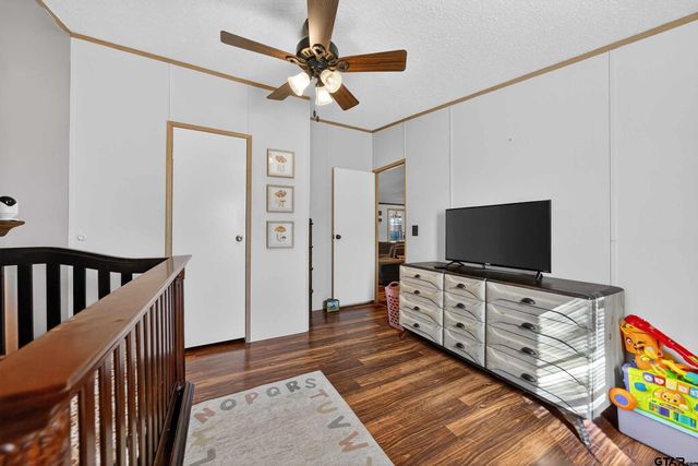 2000 W. An County Rd 441, Palestine, TX 75803