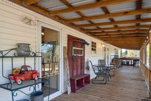 2000 W. An County Rd 441, Palestine, TX 75803