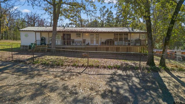 2000 W. An County Rd 441, Palestine, TX 75803