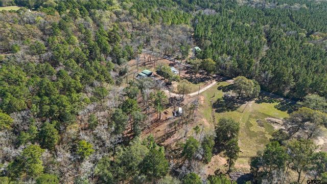 2000 W. An County Rd 441, Palestine, TX 75803