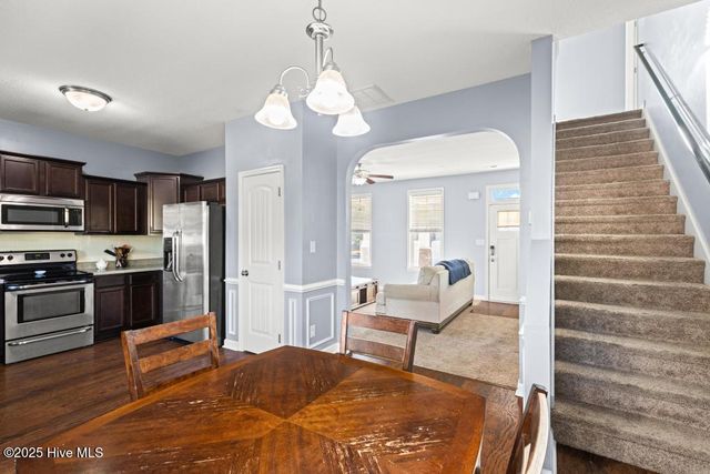 710 Ashley Meadow Lane, Jacksonville, NC 28546