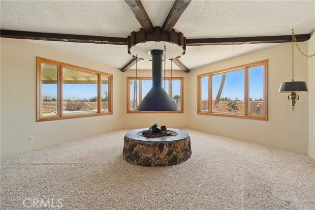 19459 Shasta Road, Apple Valley, CA 92307