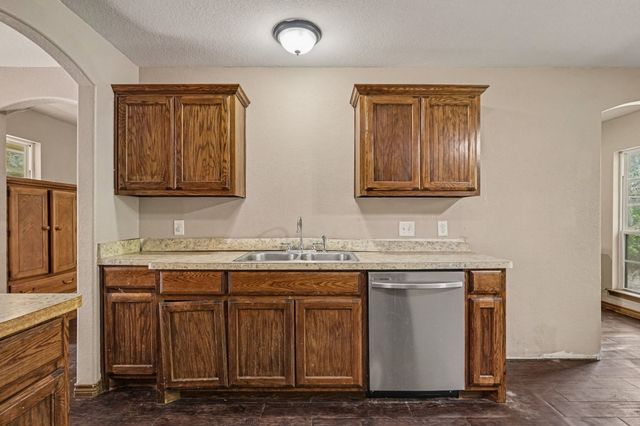2821 STATE HIGHWAY 101, Bridgeport, TX 76426