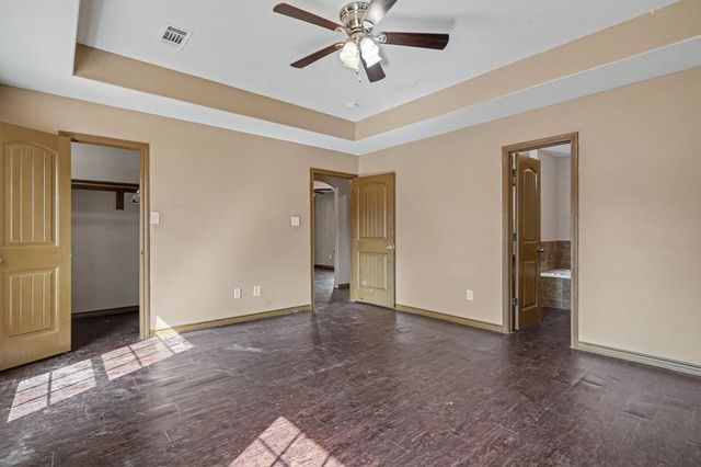 2821 STATE HIGHWAY 101, Bridgeport, TX 76426