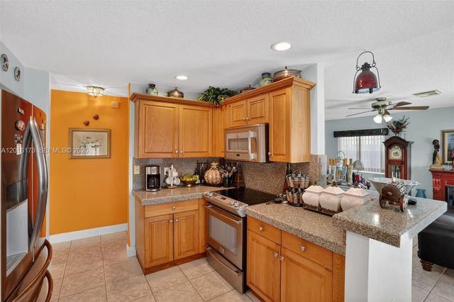 10331 SW 164th Court, Miami, FL 33196