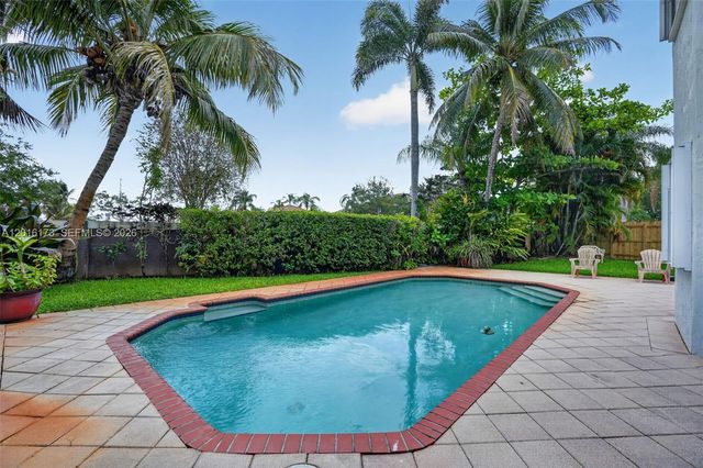 10331 SW 164th Court, Miami, FL 33196