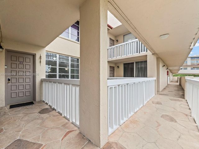 7021 Environ Boulevard 320, Lauderhill, FL 33319