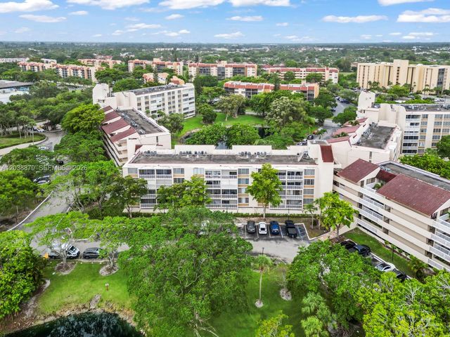 7021 Environ Boulevard 320, Lauderhill, FL 33319