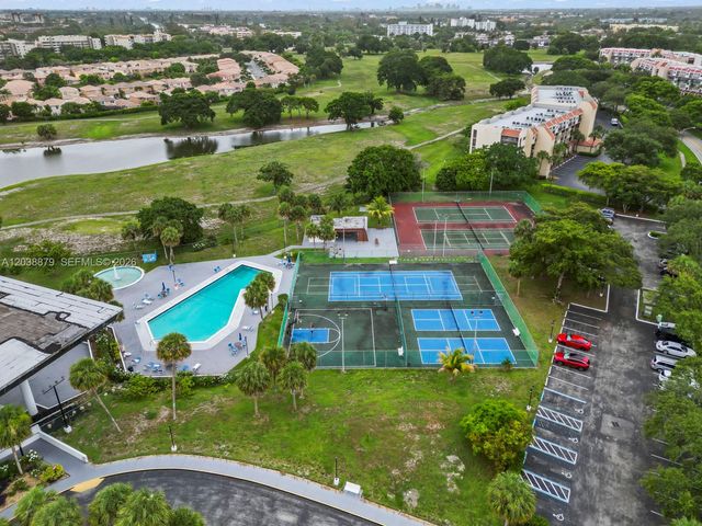 7021 Environ Boulevard 320, Lauderhill, FL 33319