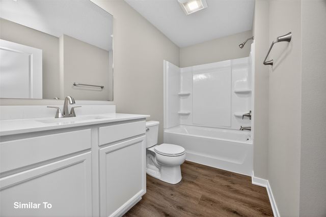 9160 Robinson Drive, West Des Moines, IA 50266