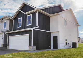 9160 Robinson Drive, West Des Moines, IA 50266