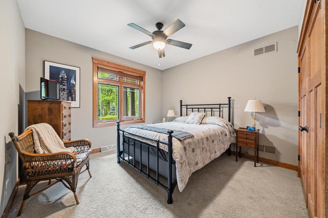 W4390 N Lake Shore DRIVE, Lake Geneva, WI 53147