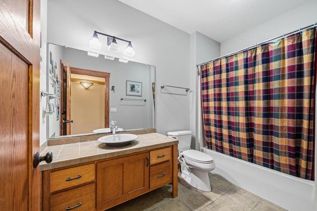 W4390 N Lake Shore DRIVE, Lake Geneva, WI 53147
