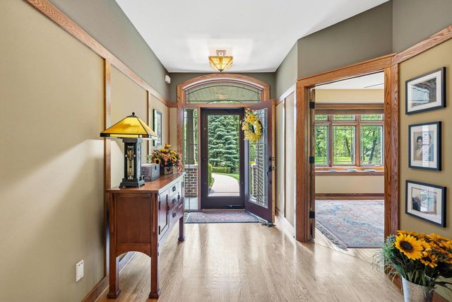 W4390 N Lake Shore DRIVE, Lake Geneva, WI 53147