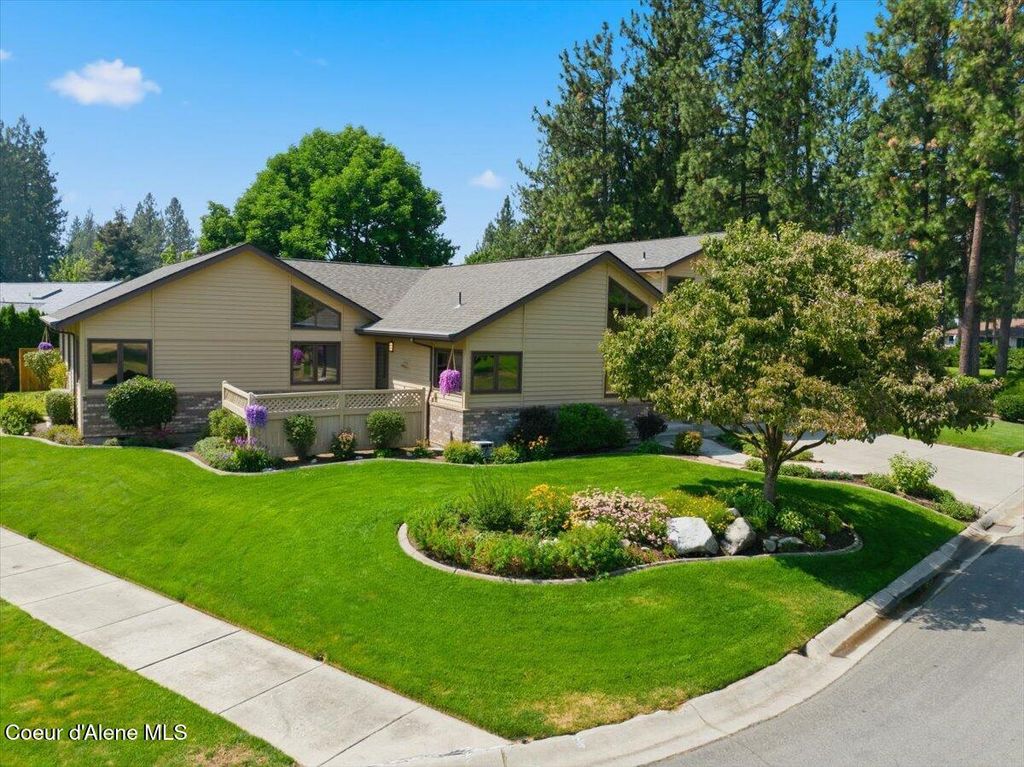 815 N Chisholm CT, Post Falls, ID 83854 photo 3