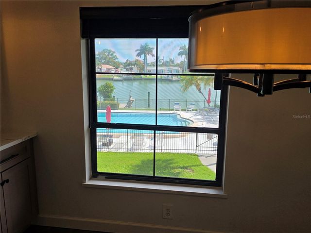 507 PLAZA SEVILLE COURT 514, Treasure Island, FL 33706