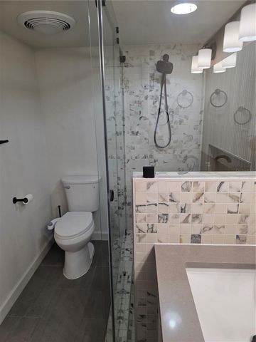 507 PLAZA SEVILLE COURT 514, Treasure Island, FL 33706