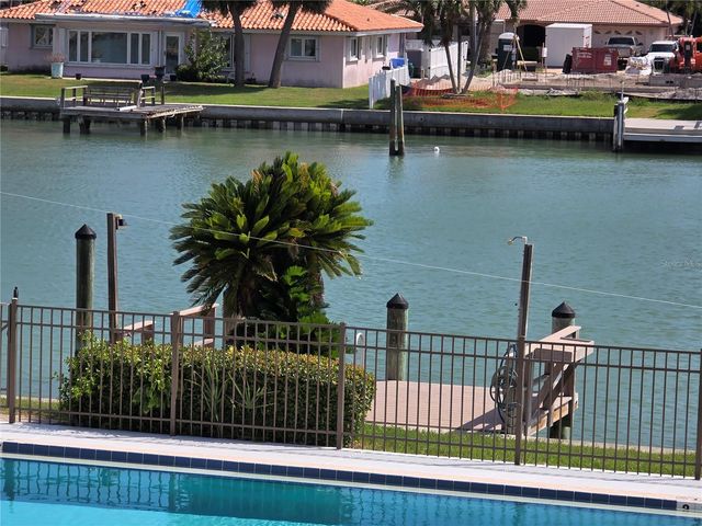 507 PLAZA SEVILLE COURT 514, Treasure Island, FL 33706