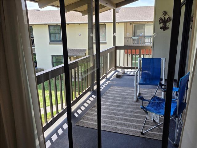 507 PLAZA SEVILLE COURT 514, Treasure Island, FL 33706