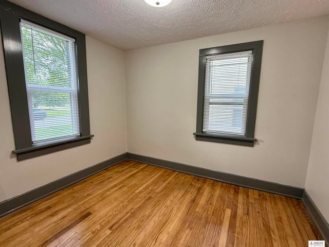 236 W E Street, Lincoln, NE 68508
