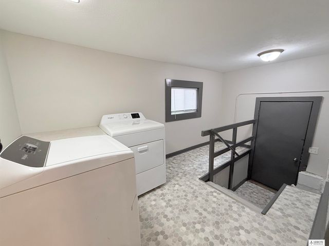 236 W E Street, Lincoln, NE 68508