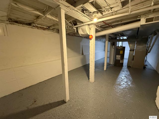 236 W E Street, Lincoln, NE 68508