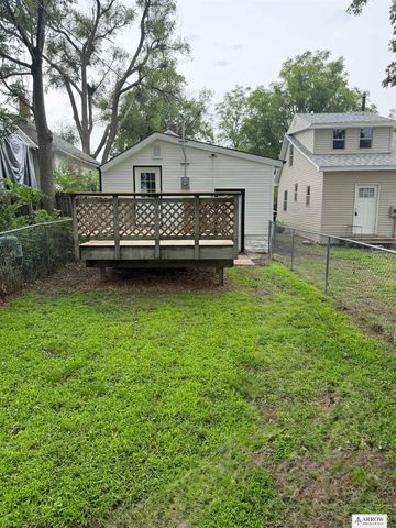 236 W E Street, Lincoln, NE 68508