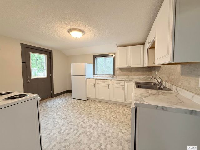 236 W E Street, Lincoln, NE 68508