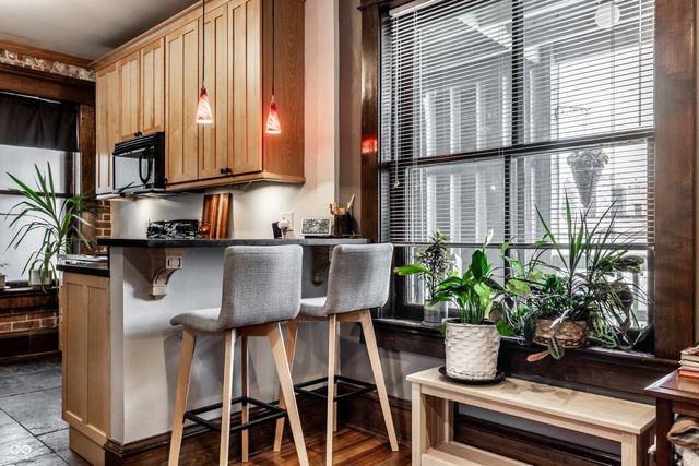 108 E Saint Clair Street APT G, Indianapolis, IN 46204