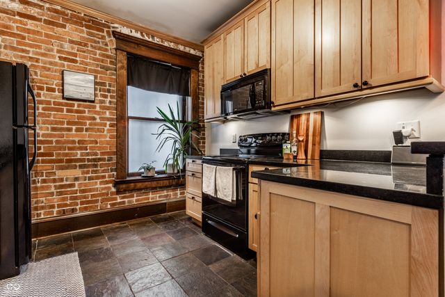 108 E Saint Clair Street APT G, Indianapolis, IN 46204