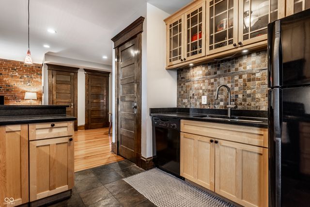 108 E Saint Clair Street APT G, Indianapolis, IN 46204