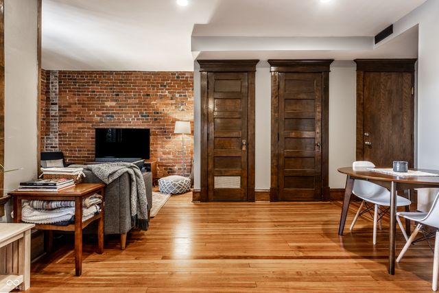 108 E Saint Clair Street APT G, Indianapolis, IN 46204