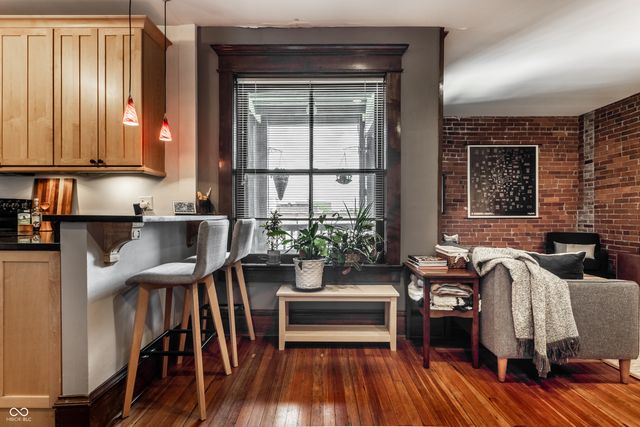 108 E Saint Clair Street APT G, Indianapolis, IN 46204