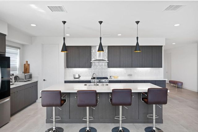 3618 Taylor Drive, Palm Springs, CA 92262