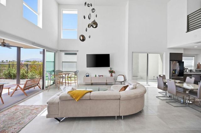 3618 Taylor Drive, Palm Springs, CA 92262