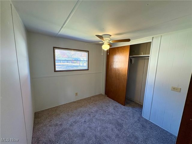 20 Van Ess Drive, Olmsted Falls, OH 44138