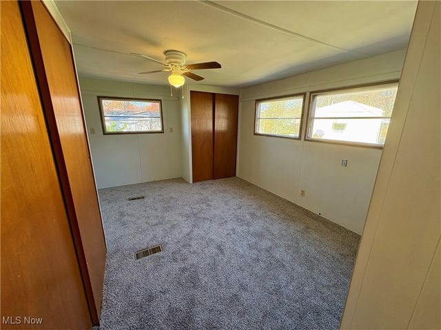 20 Van Ess Drive, Olmsted Falls, OH 44138