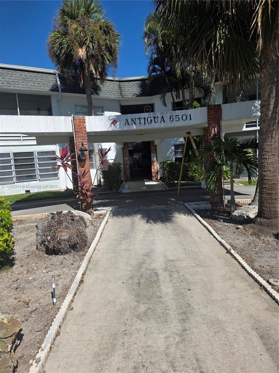 6501 Winfield Blvd A-11A, Margate, FL 33063