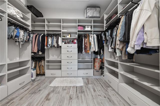 11414 JUGLANS DRIVE, Odessa, FL 33556