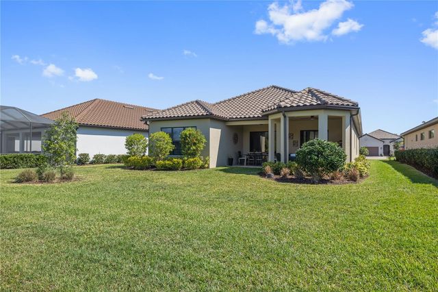 11414 JUGLANS DRIVE, Odessa, FL 33556