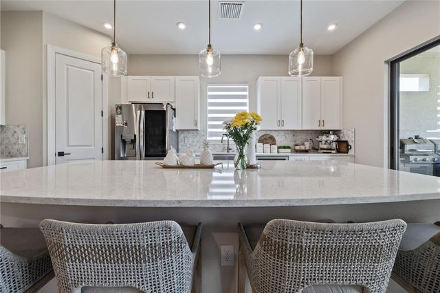 11414 JUGLANS DRIVE, Odessa, FL 33556