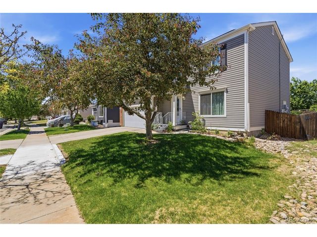 4993 Jasper Ct, Denver, CO 80239