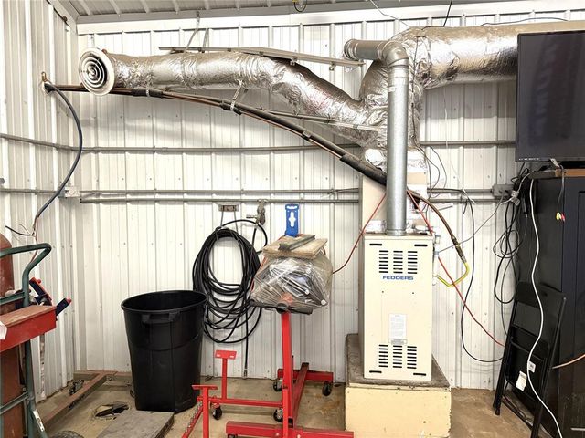 20985 Portland Avenue, Purcell, OK 73080