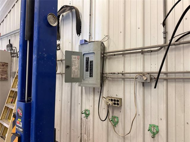 20985 Portland Avenue, Purcell, OK 73080