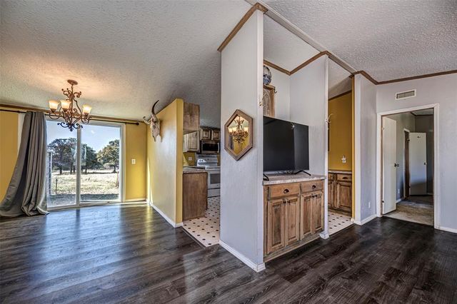 20985 Portland Avenue, Purcell, OK 73080