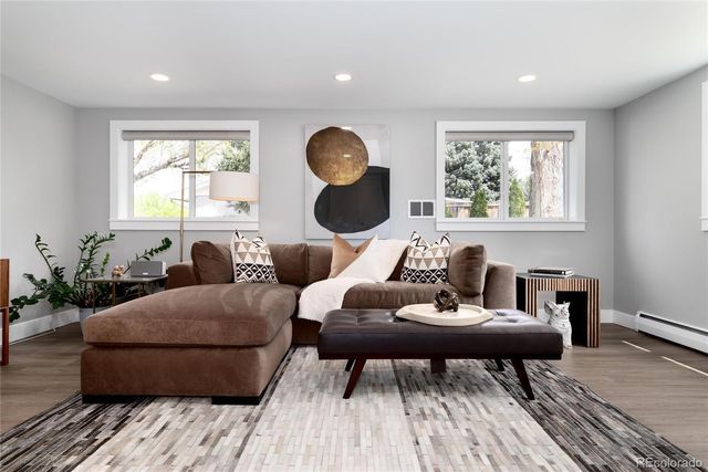 3750 S Glencoe Street, Denver, CO 80237