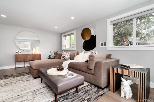 3750 S Glencoe Street, Denver, CO 80237