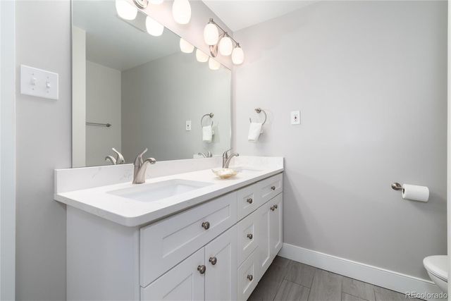 3750 S Glencoe Street, Denver, CO 80237