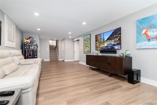 3750 S Glencoe Street, Denver, CO 80237