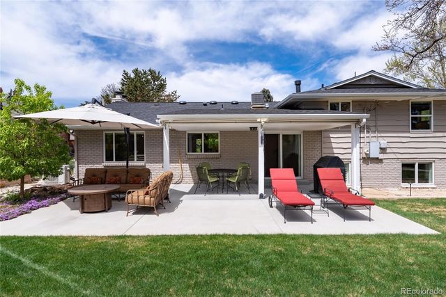 3750 S Glencoe Street, Denver, CO 80237